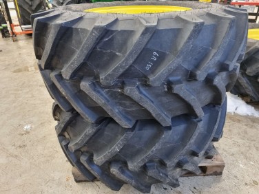 John Deere Paire de roues : Trelleborg TM800 540/65R28