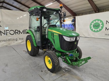 John Deere 3045R