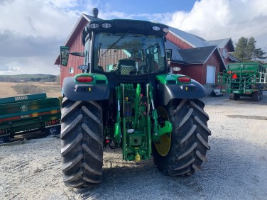 John Deere 6R150