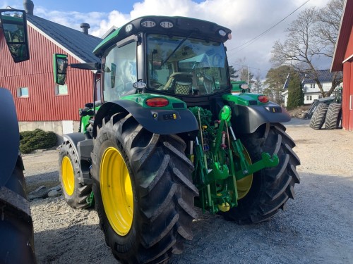 John Deere 6R150