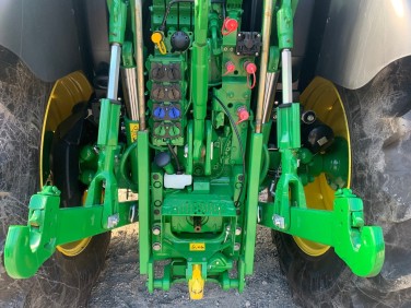 John Deere 6R150