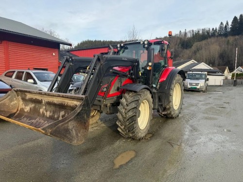 Valtra N124H5 Hi-Trol