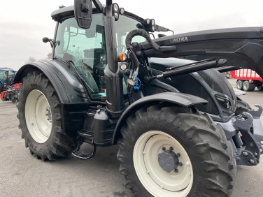 Valtra N174D