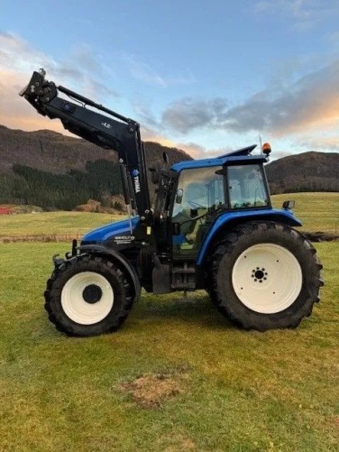 New Holland Ts115