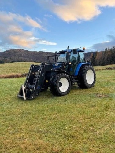 New Holland Ts115