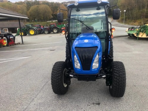 New Holland Boomer 50 TVH