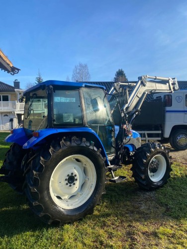 New Holland TL90