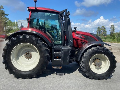 Valtra T234D