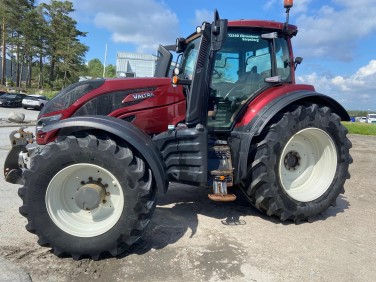 Valtra T234D