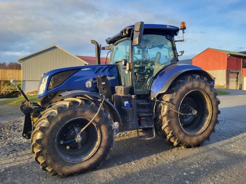 New Holland T7.270ac