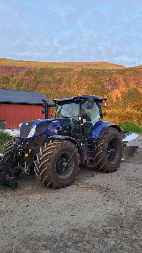 New Holland T7.270ac