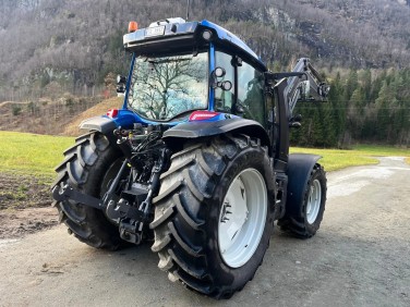 Valtra G135V