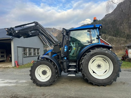 Valtra G135V