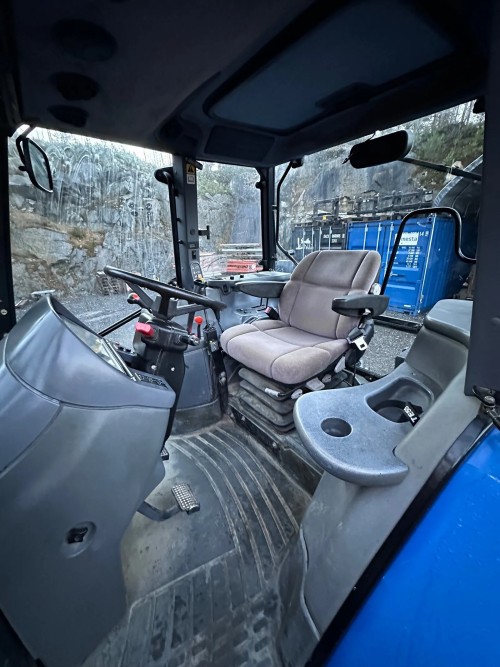 New Holland TS115 TURBO