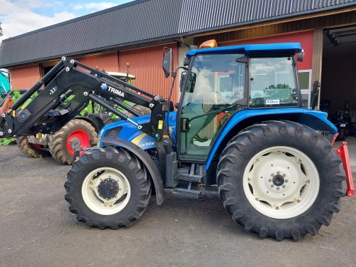 New Holland TL100A