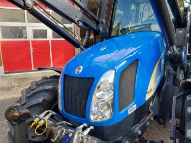 New Holland TL100A