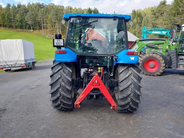 New Holland TL100A