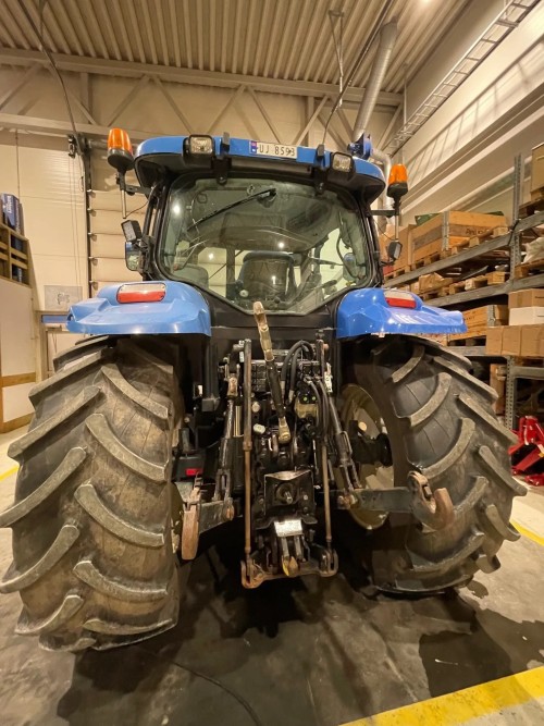 New Holland T6040 CE