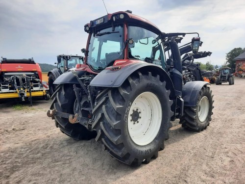 Valtra N174DST