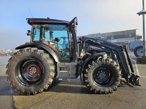 Valtra G135 Versu