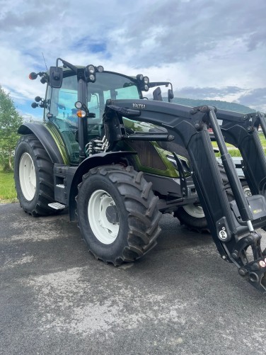 Valtra G115A