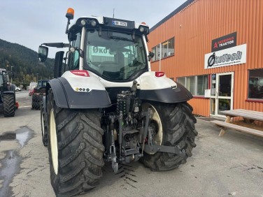 Valtra T214D