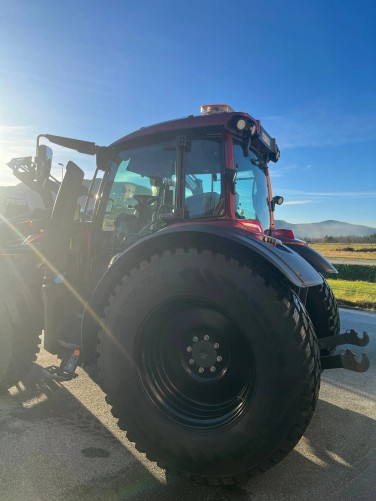 Valtra N175D