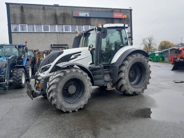 Valtra T234