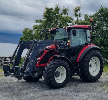 Valtra A95