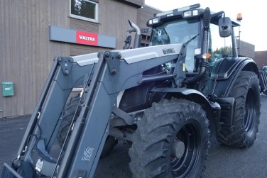 Valtra N123 HT5