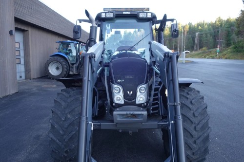 Valtra N123 HT5