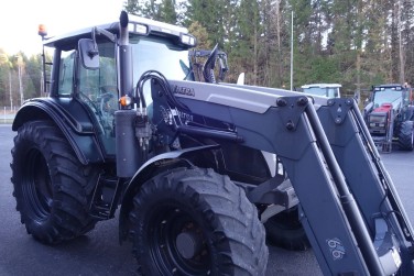 Valtra N123 HT5