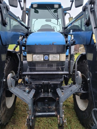 New Holland TM165