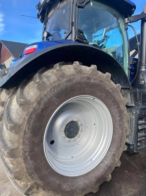 New Holland T7.315 HD AC New Gen ÉQUIPEMENT SUPÉRIEUR