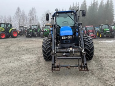 New Holland TL90