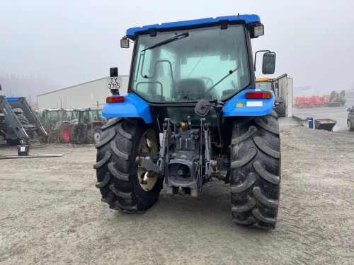 New Holland TL90