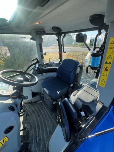 New Holland T5.120