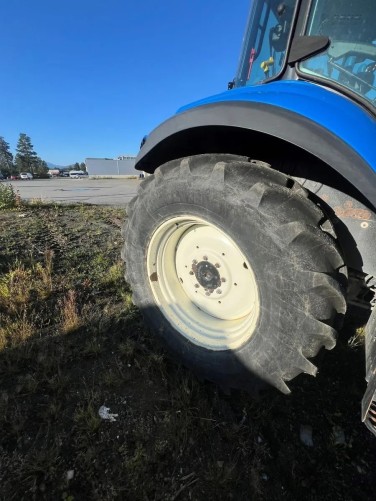 New Holland T5.120