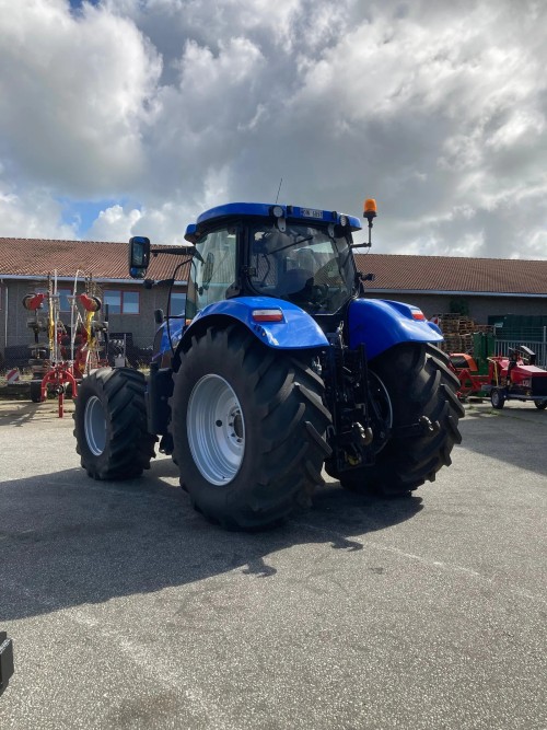 New Holland T7.210AC