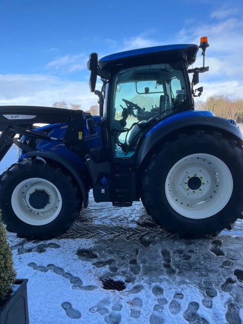 New Holland T5.140AC