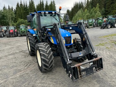 New Holland T 5060