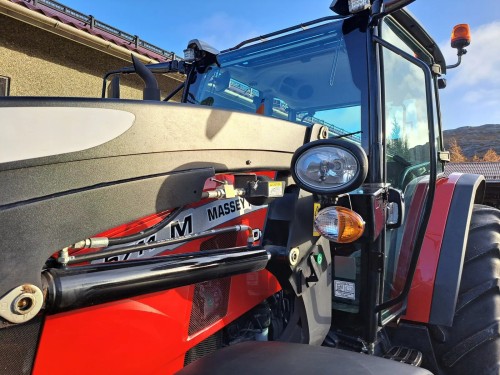 Massey Ferguson 5711 M Dyna 4, accord ESG