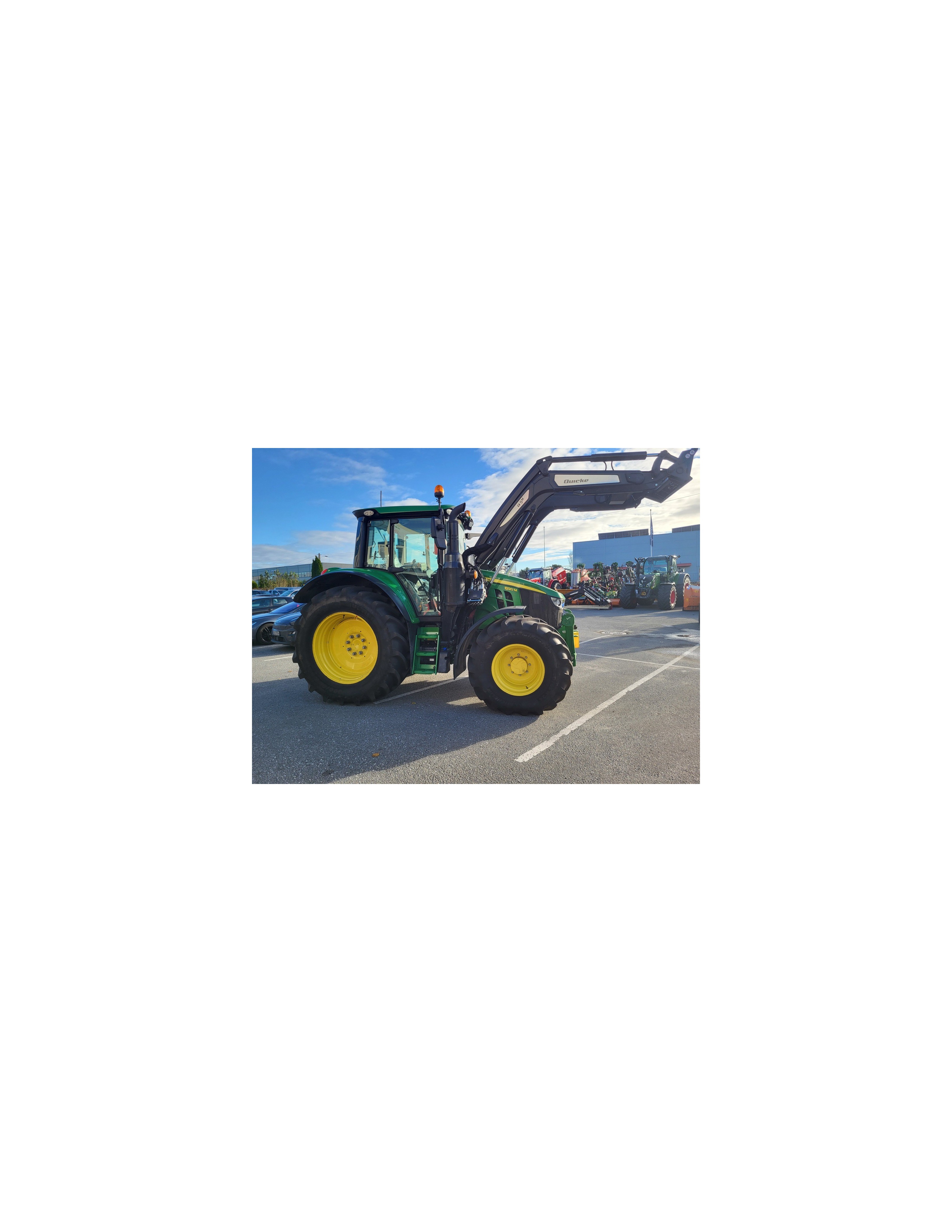 John Deere 6120M