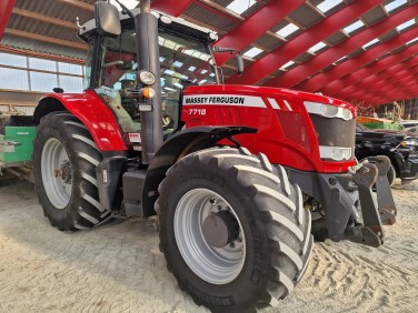 Massey Ferguson 7718