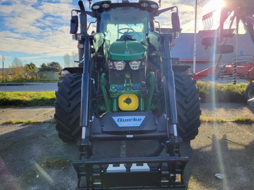 John Deere 6120M