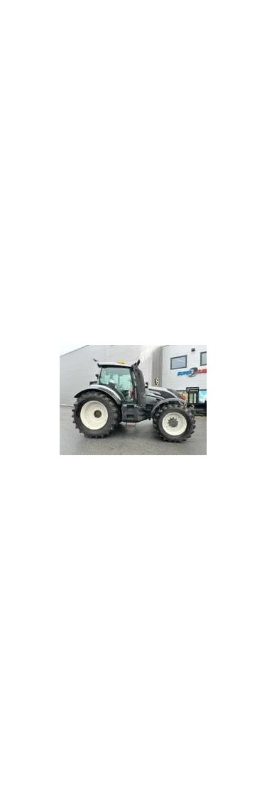 Valtra T214D