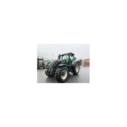 Valtra T214D