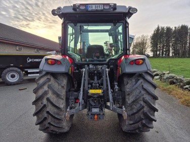 Massey Ferguson 4709