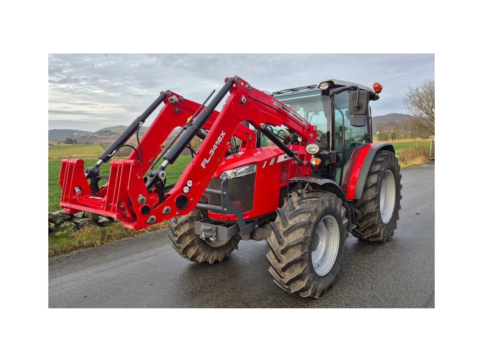 Massey Ferguson 4709