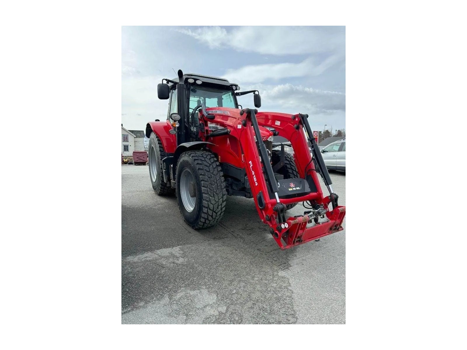 Massey Ferguson 6718S